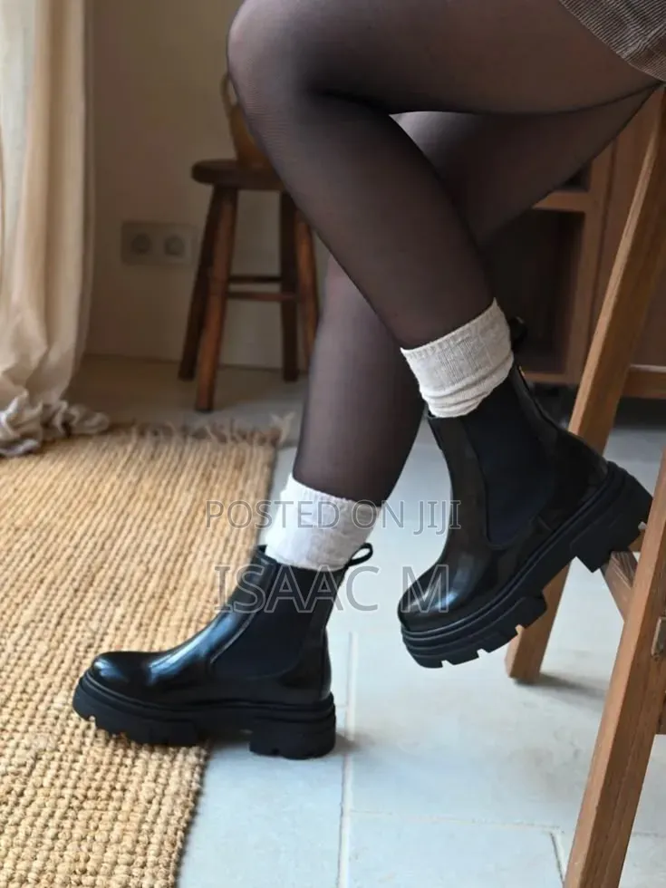 Chunky Chelsea Boot/Platform Chelsea Boot