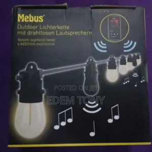 Mebus Outdoor Light String Set With Wireless Speakers for Music