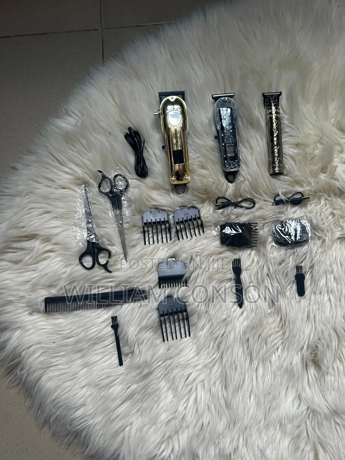 Hair Clippers With Accessories