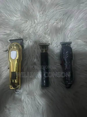Hair Clippers With Accessories