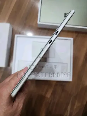 New Microsoft Surface Pro 256 GB Gray