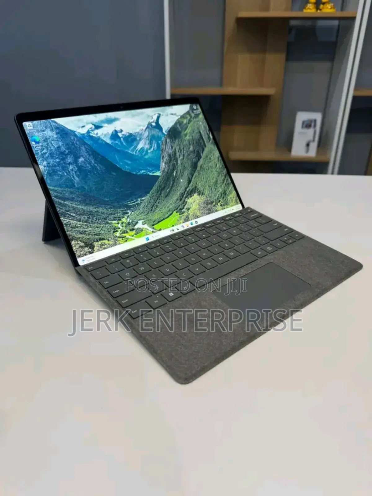 New Microsoft Surface Pro 1 TB Black