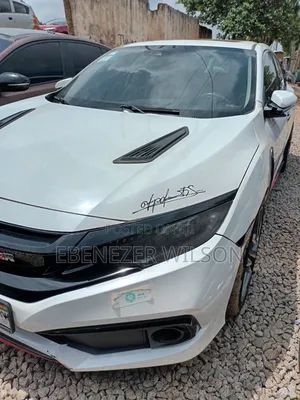 Honda Civic 2018 White