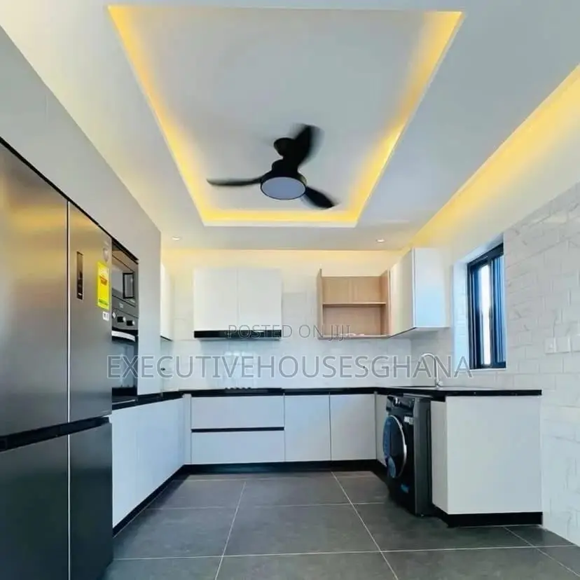 3bdrm House in Executivehousesghana, East Legon for sale