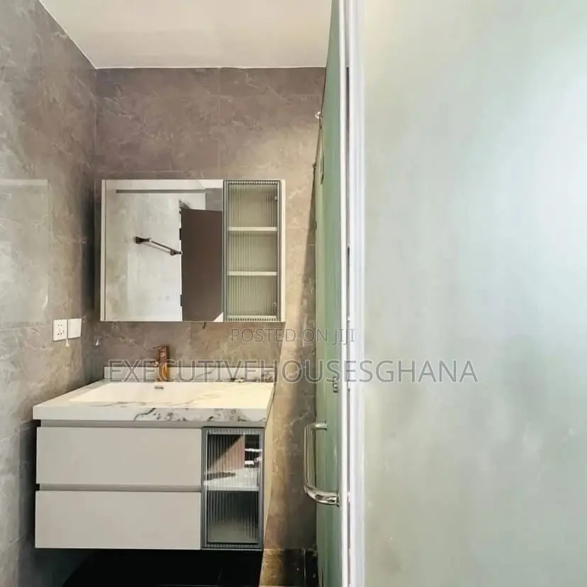 3bdrm House in Executivehousesghana, East Legon for sale