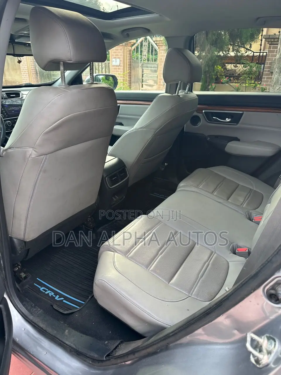 Honda CR-V Touring AWD 2018 Silver