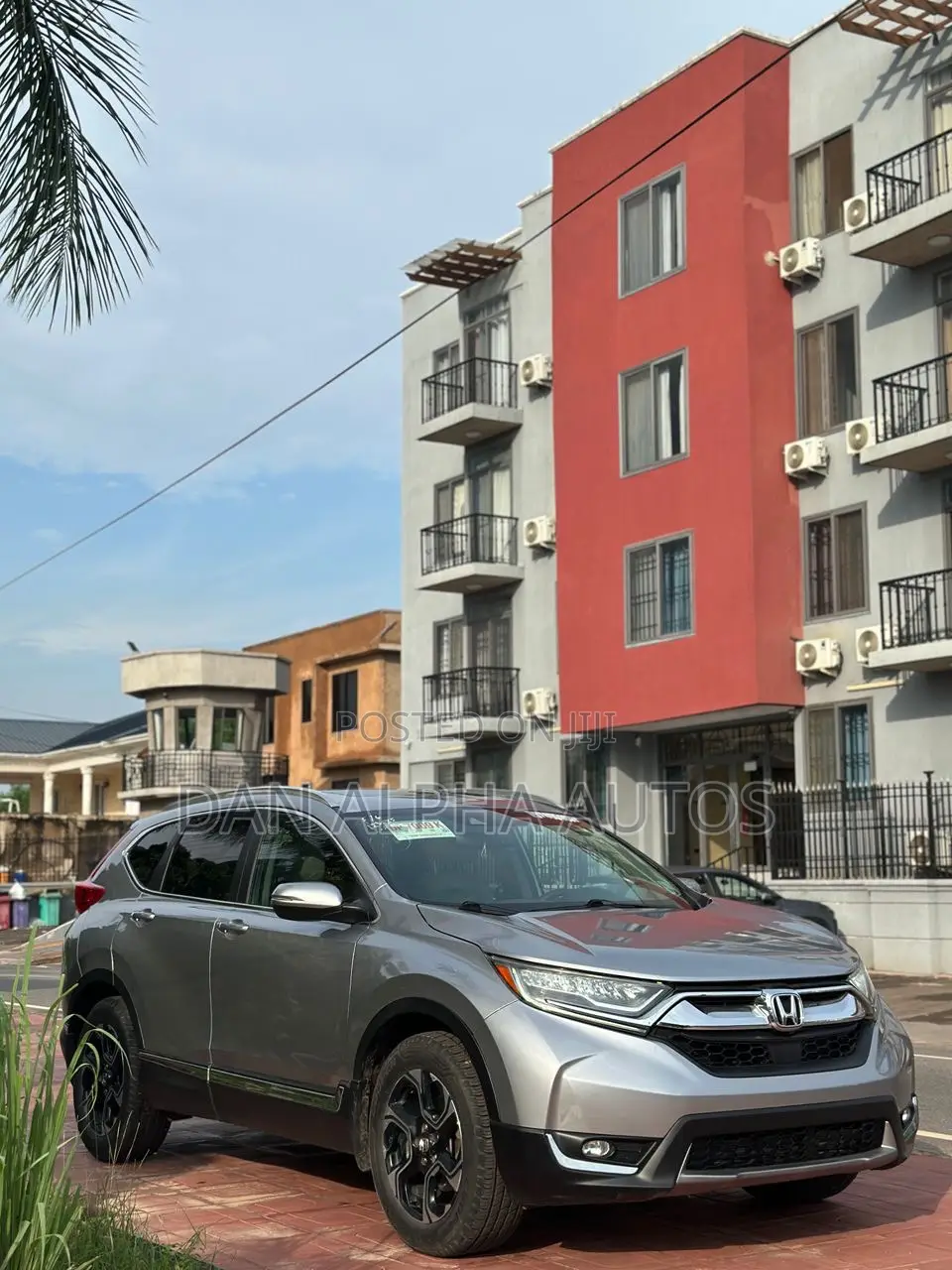 Honda CR-V Touring AWD 2018 Silver