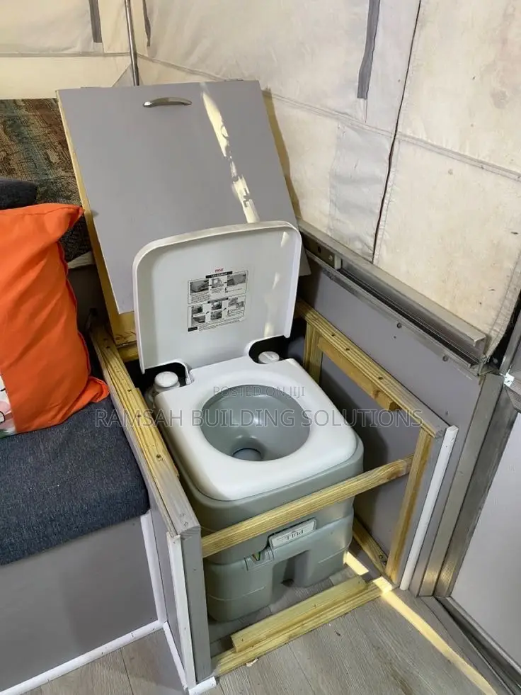 Portable Toilet (Porta Potty) – Convenient Hygienic Mobile Restroom