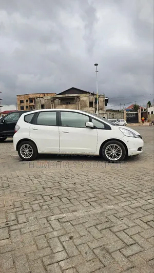 Honda Fit 2012 White