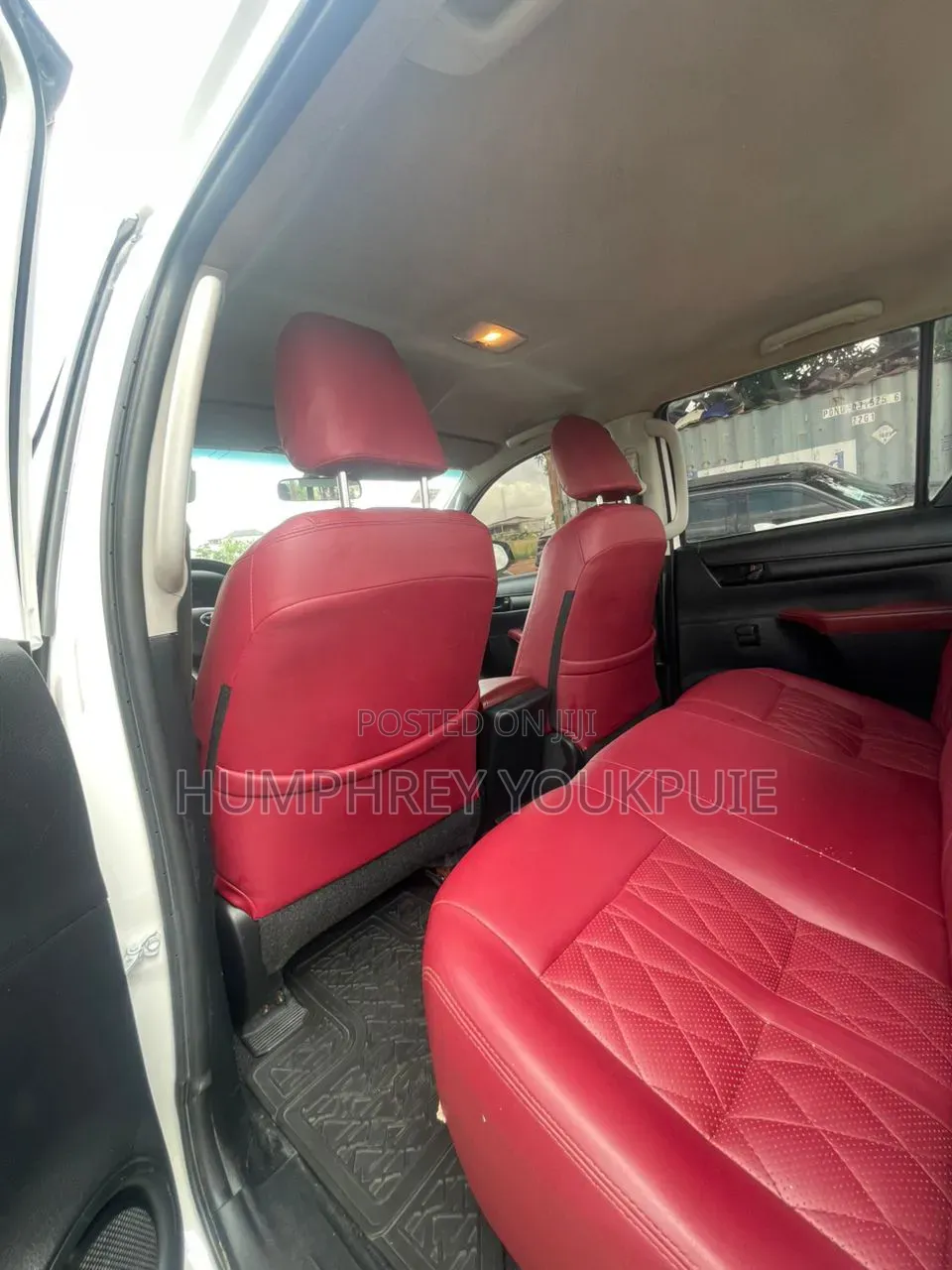 Toyota Hilux 2019 White