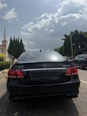 Mercedes-Benz E350 2015 Black