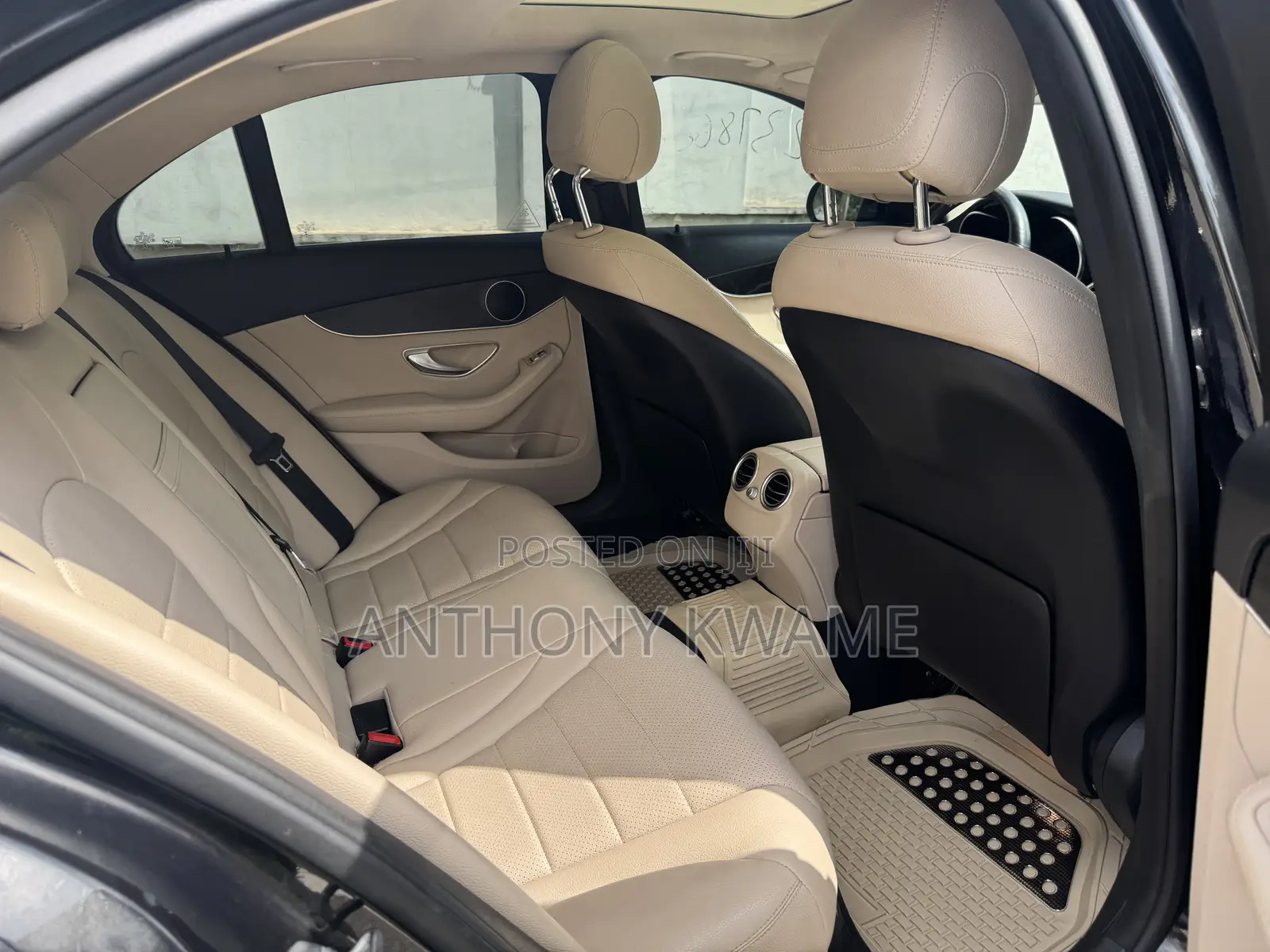 Mercedes-Benz C300 2020 Black