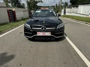 Mercedes-Benz C300 2020 Black