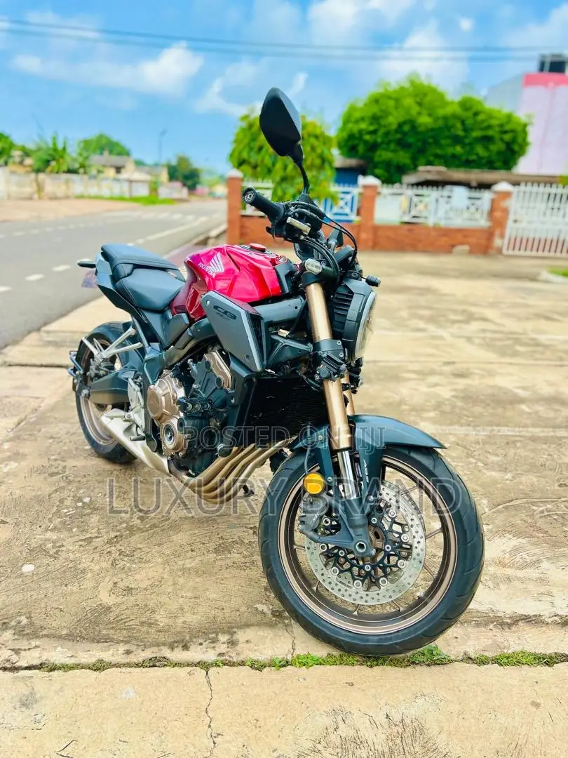 Honda CB 2023 Red