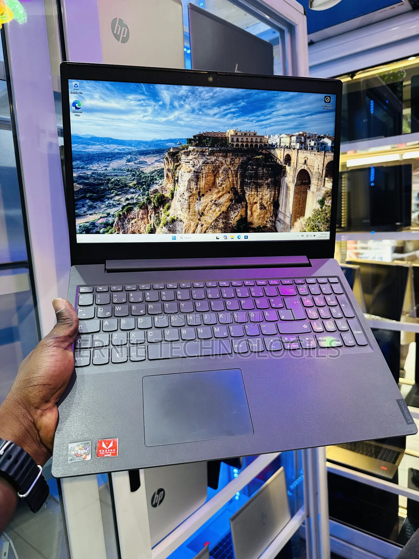 Laptop Lenovo Ideapad 3 12GB AMD Ryzen SSD 512GB
