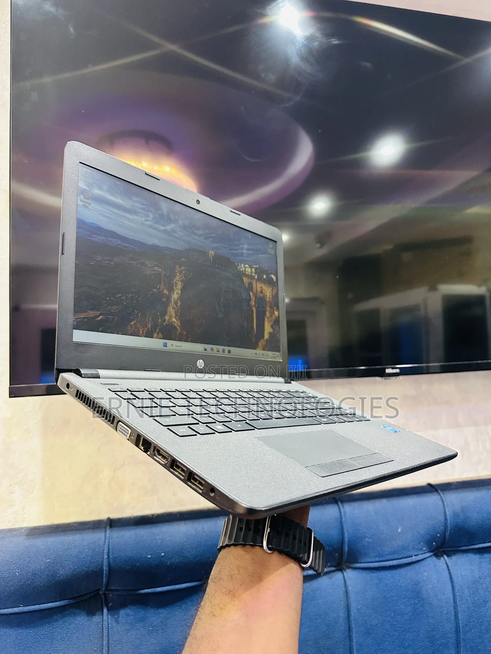Laptop HP 14-dq1088wm 4GB Intel SSD 256GB