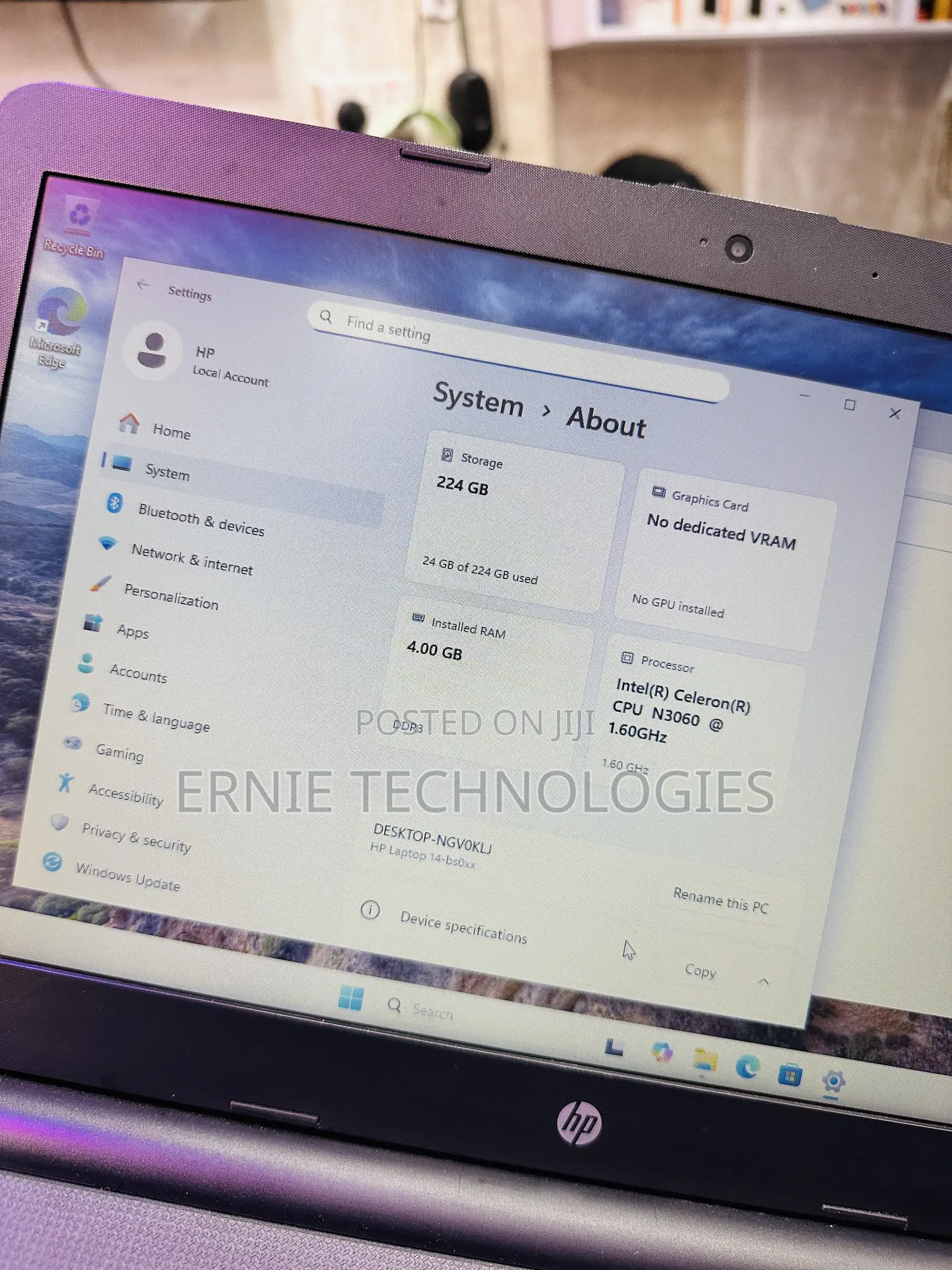 Laptop HP 14-dq1088wm 4GB Intel SSD 256GB