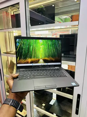 Laptop Dell Latitude 5300 8GB Intel Core i5 SSD 256GB