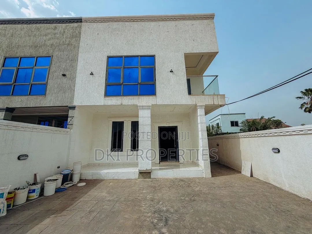 4bdrm House in Dki Properties, Oyarifa Mall Area for rent