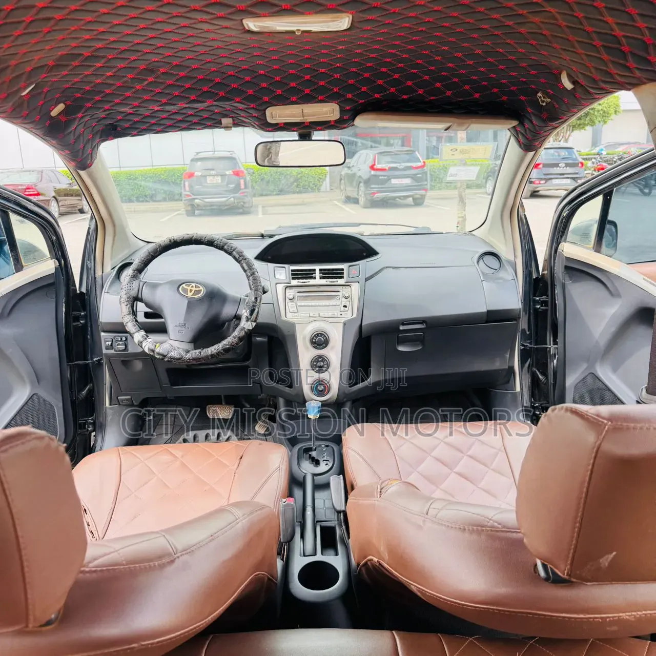 Toyota Vitz 1.0 FWD 3dr 2010 Black