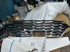 Hyundai Elantra 2021 2022 2023 Front Grill Grille/ Front Bumper Shells