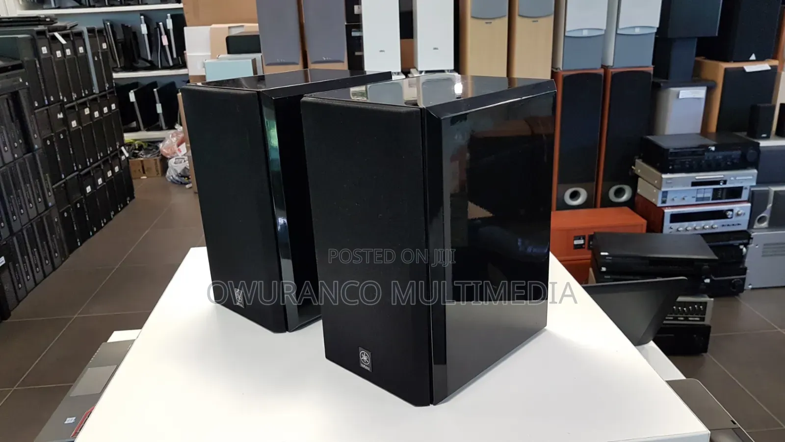 Yamaha Pianocraft Nx-E200
 Loudspeakers Bookshelf