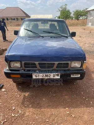 Nissan Hardbody 1998 Blue