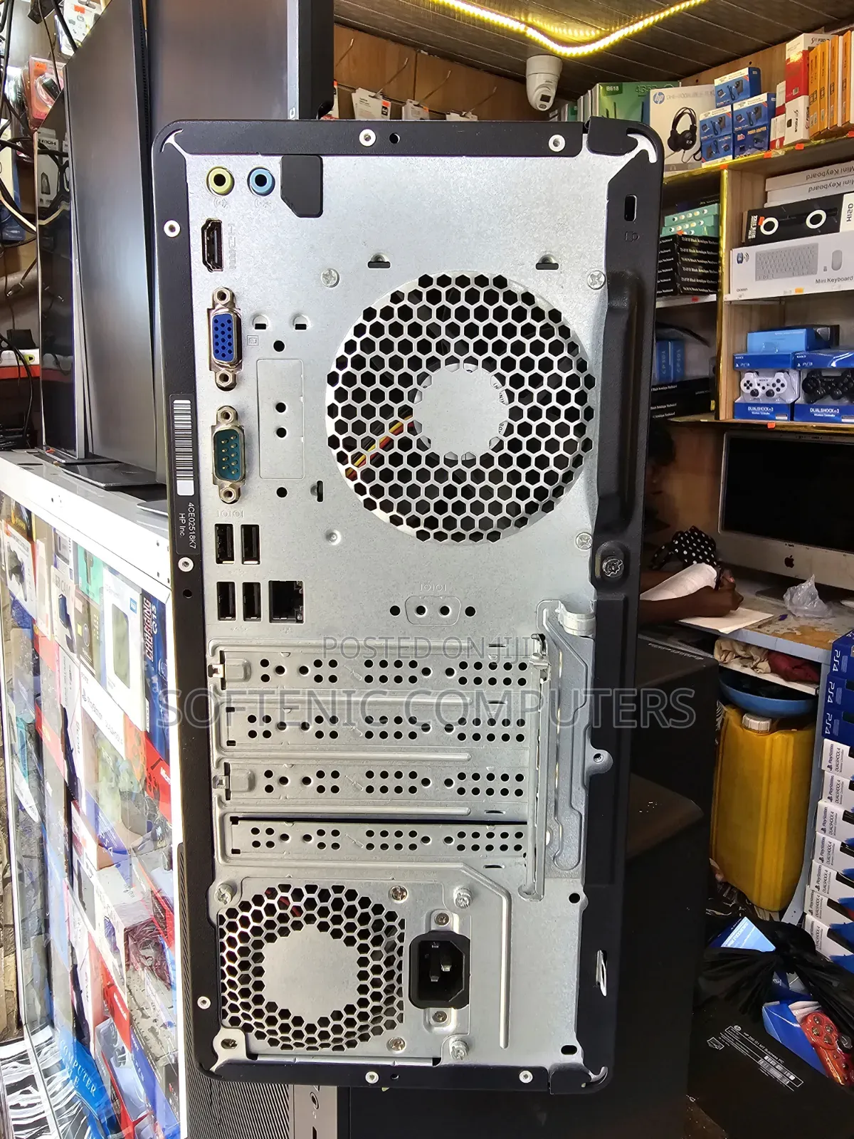 Desktop Computer HP EliteDesk 800 G4 4GB Intel Core i3 SSHD+SSD 128GB
