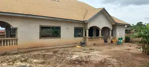 4bdrm House in Pakyi No2, Kumasi Metropolitan for sale