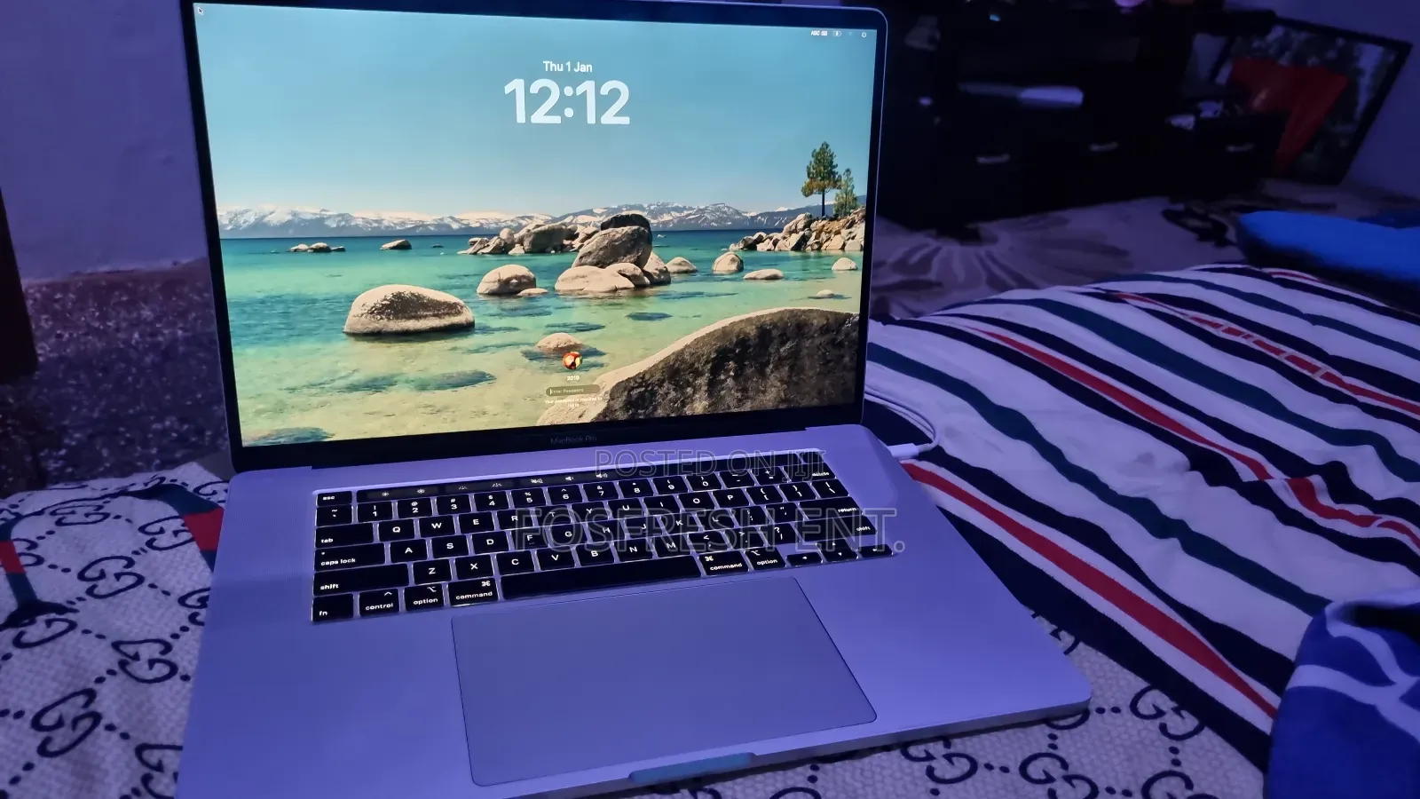 Laptop Apple MacBook Pro 2019 16GB Intel Core i9 SSD 512GB