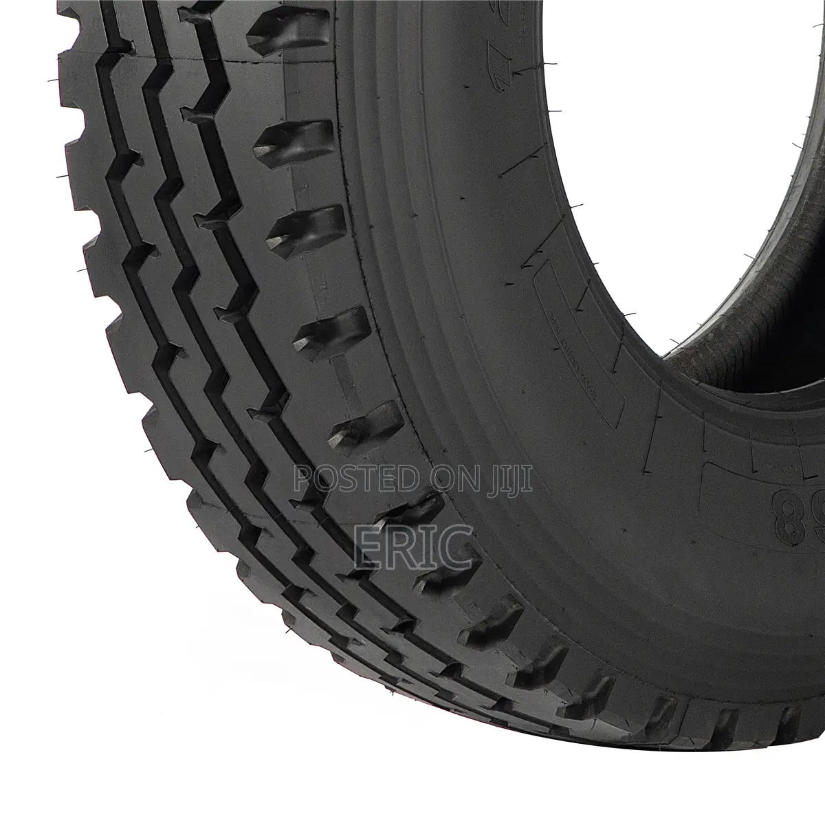 13r22.5 Lander Tyres for Trucks and Buses