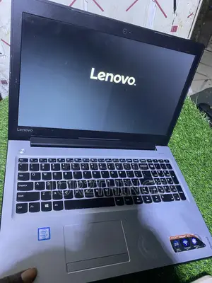 Laptop Lenovo IdeaPad 310 8GB Intel Core i3 HDD 500GB