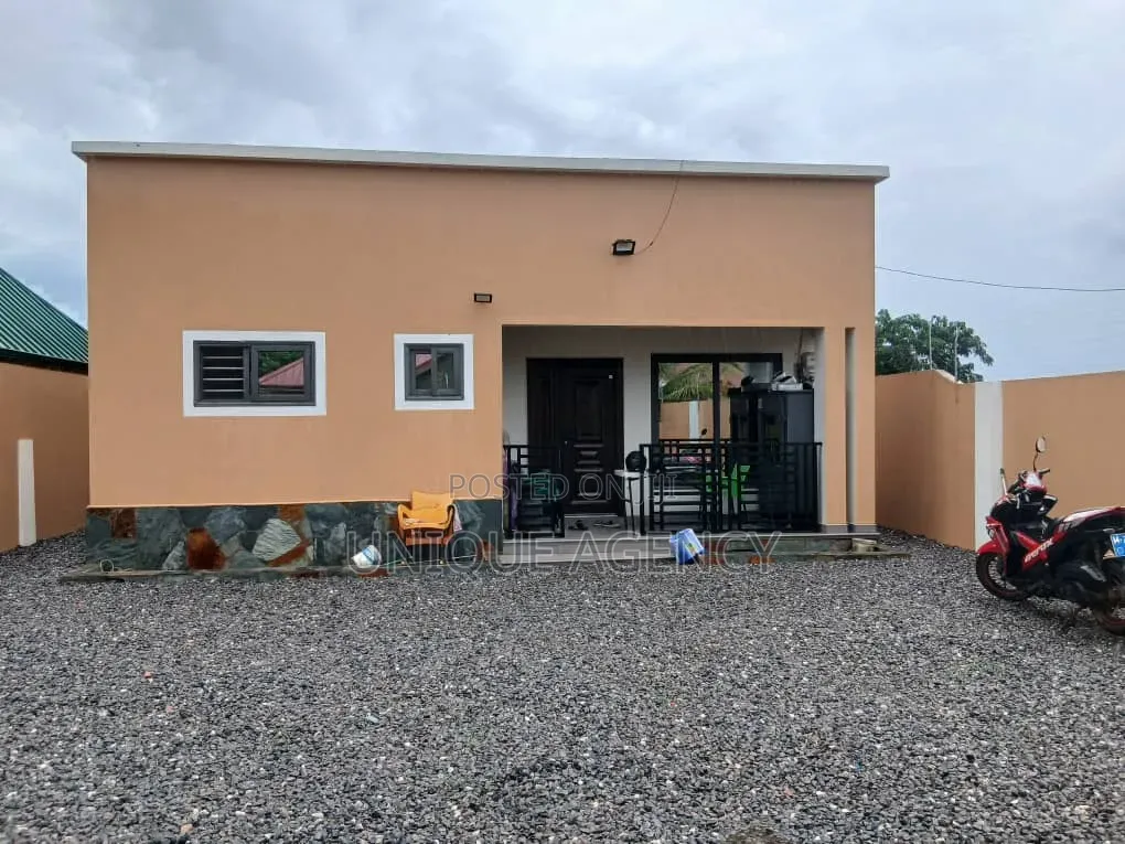 2bdrm Bungalow in Ghanata Area for rent