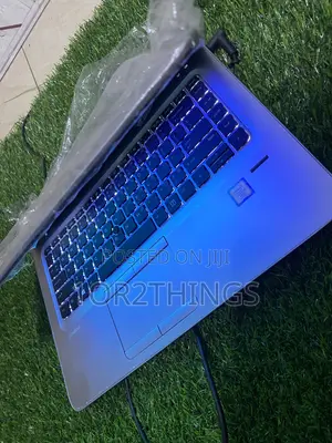 Laptop HP EliteBook 840 G4 8GB Intel Core i5 SSD 256GB