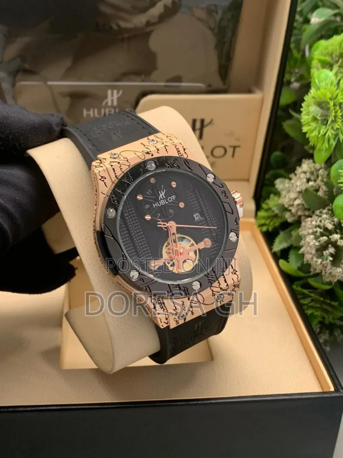 Hublot Leather Watch – Men’S Unisex Luxury Watch in Ghana