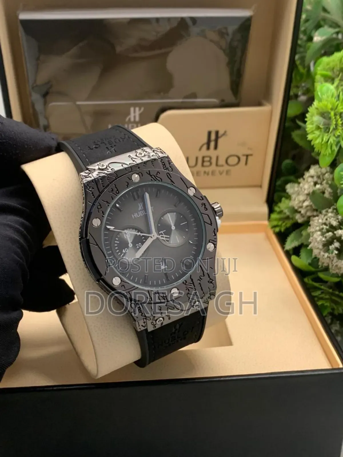 Hublot Leather Watch – Men’S Unisex Luxury Watch in Ghana