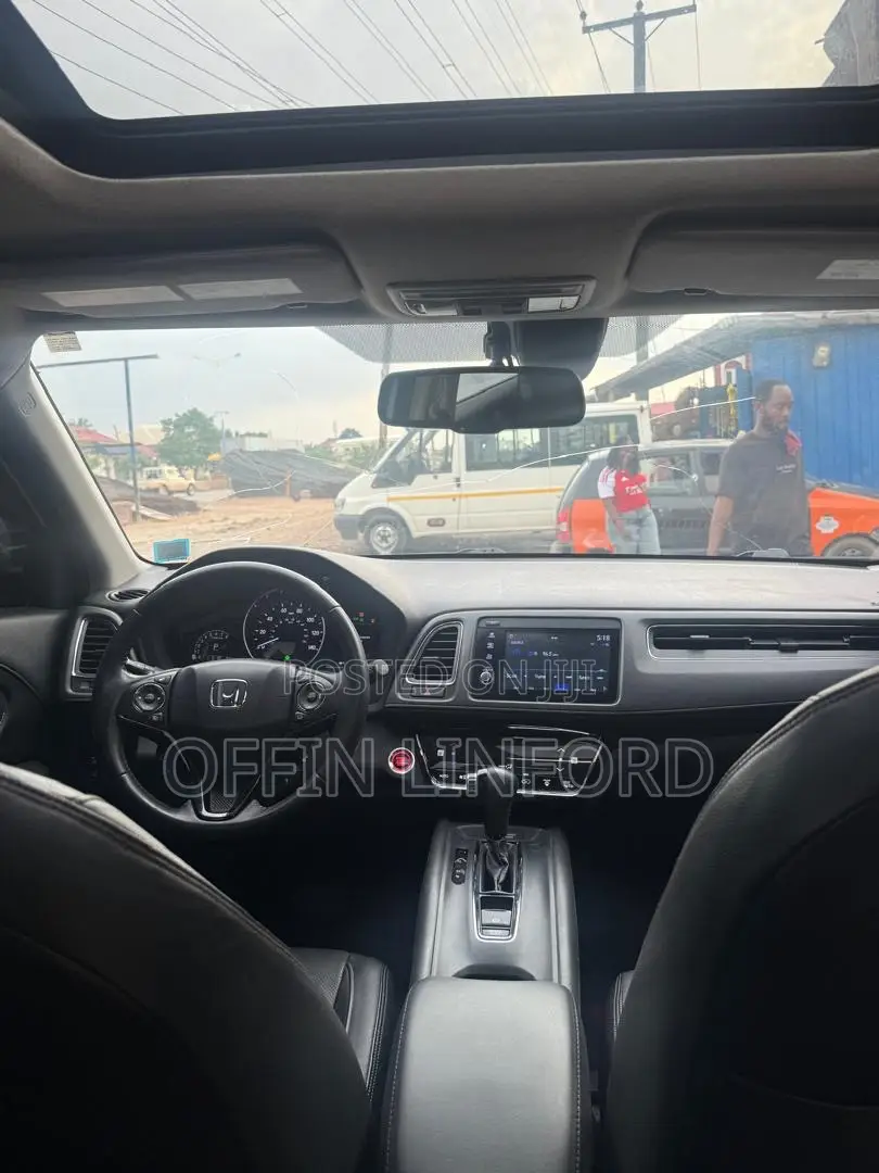 Honda HR-V EX-L AWD 2019 White