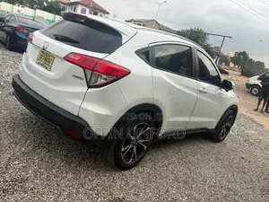 Honda HR-V EX-L AWD 2019 White