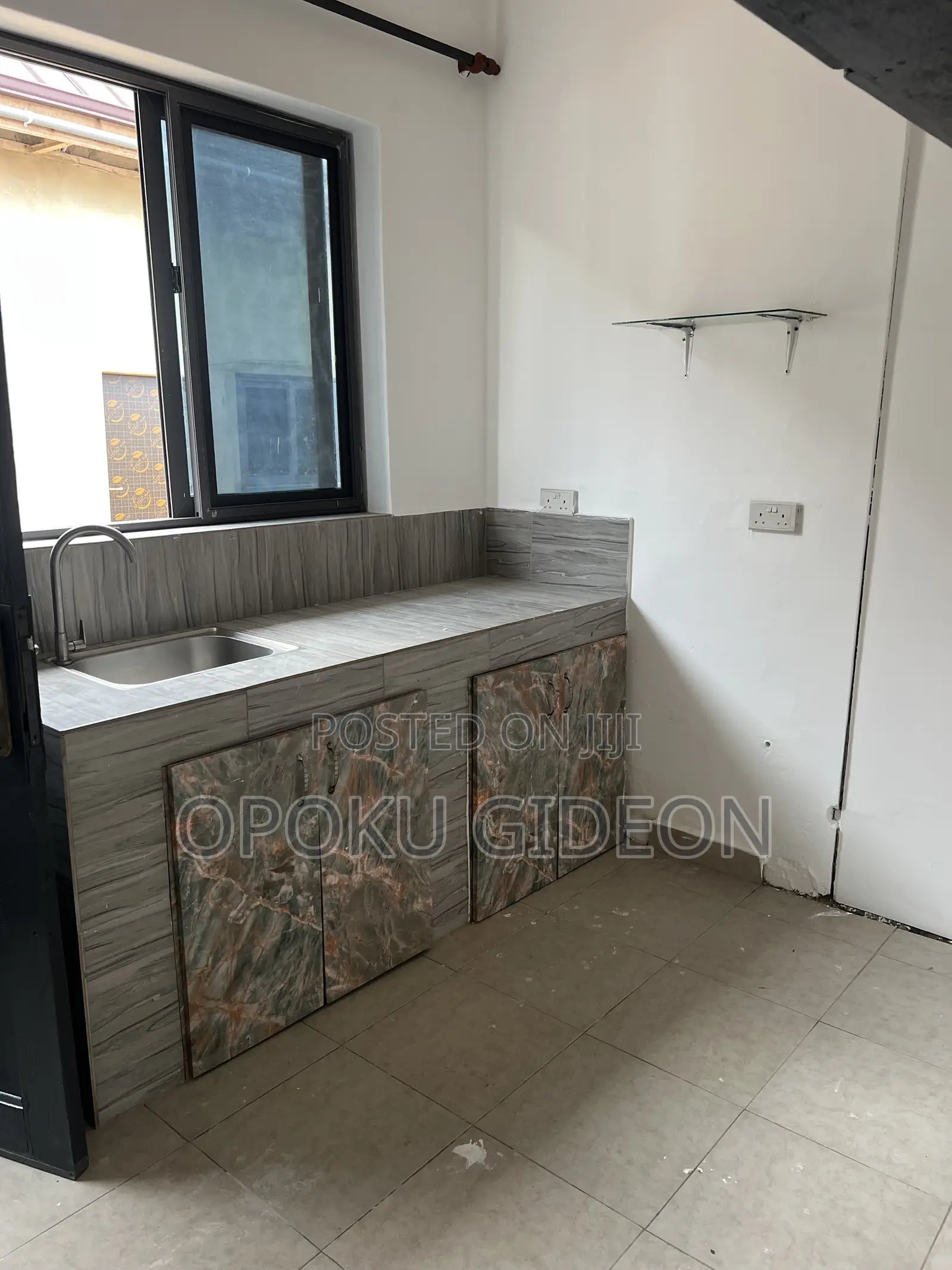 1bdrm Apartment in Olebu for rent