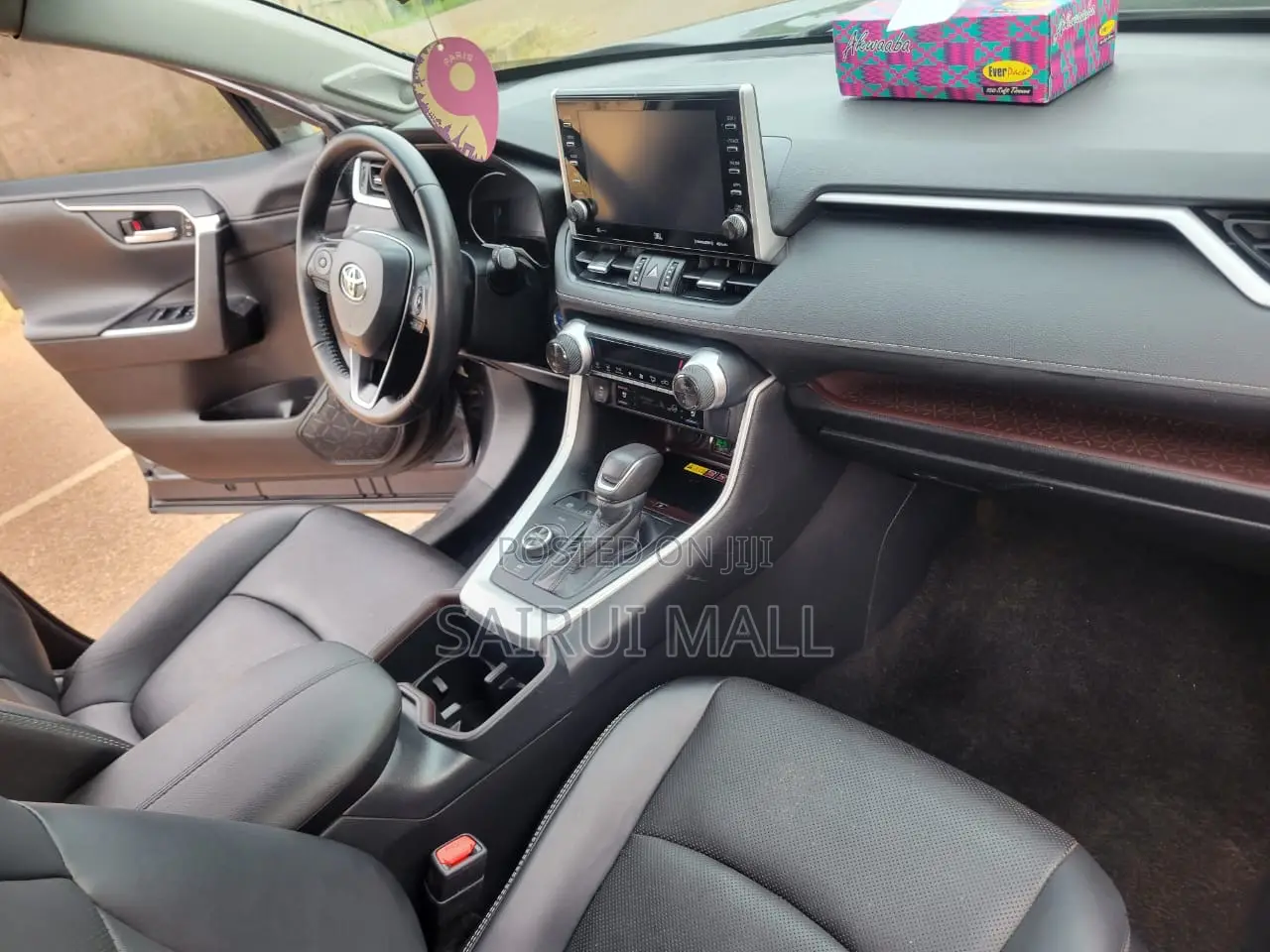 Toyota RAV4 Limited 2022 Gray