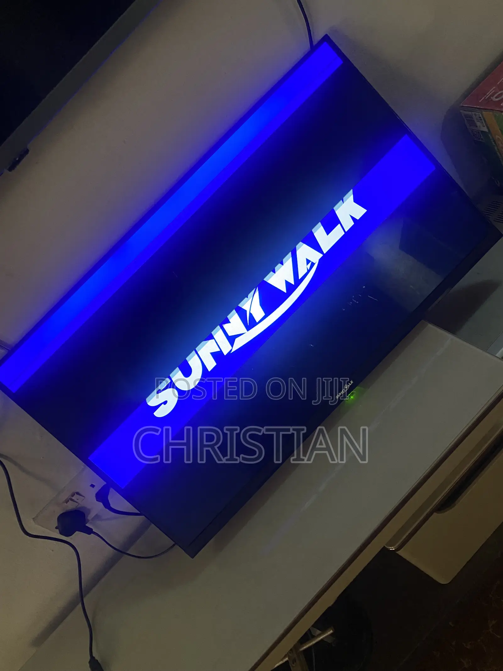 Sunnywalk 32 inches Tv