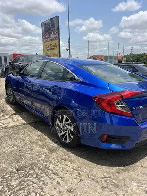 Honda Civic 2018 Blue