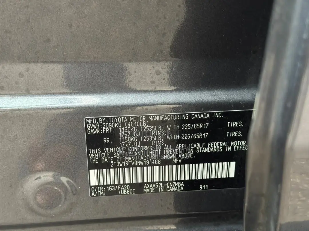 Toyota RAV4 XLE 2022 Gray