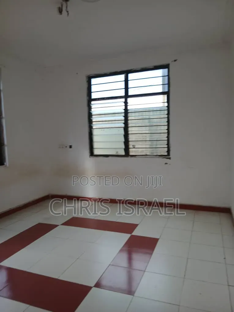 1bdrm Bedsitter in Oyibi Benarpat, Pentecost for rent