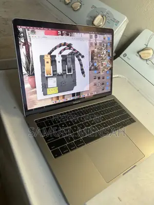 Laptop Apple MacBook Pro 8GB Intel Core i5 SSD 640GB