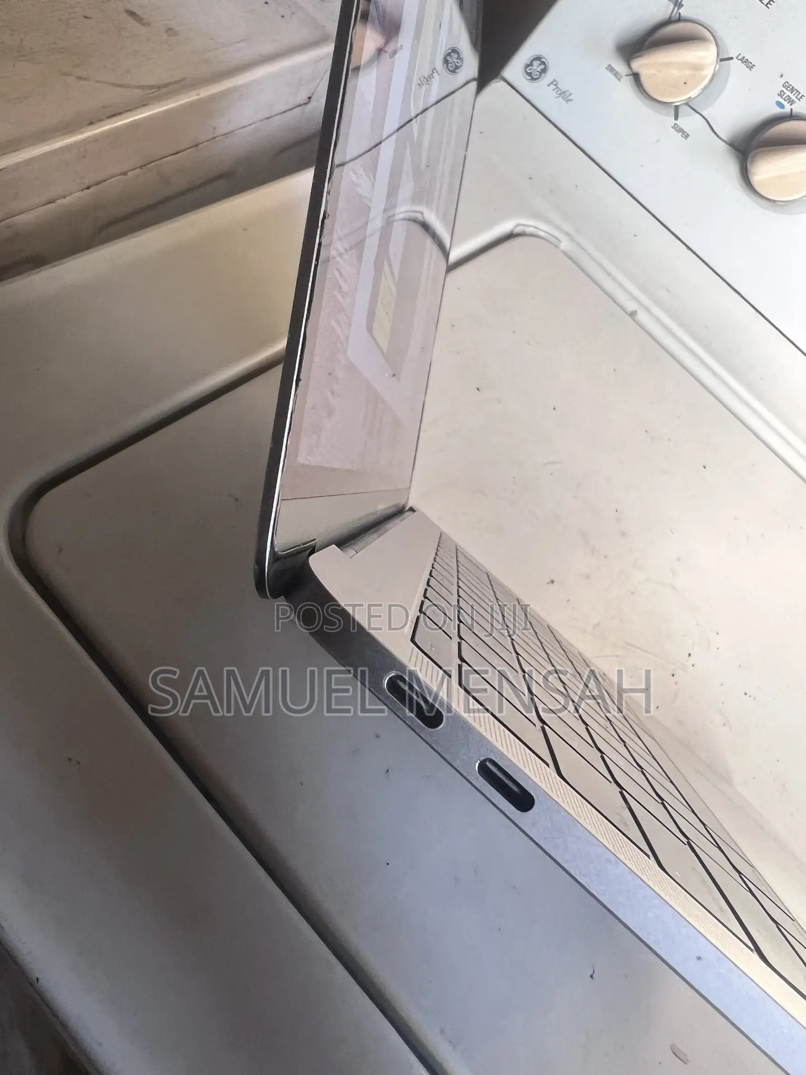 Laptop Apple MacBook Pro 8GB Intel Core i5 SSD 640GB
