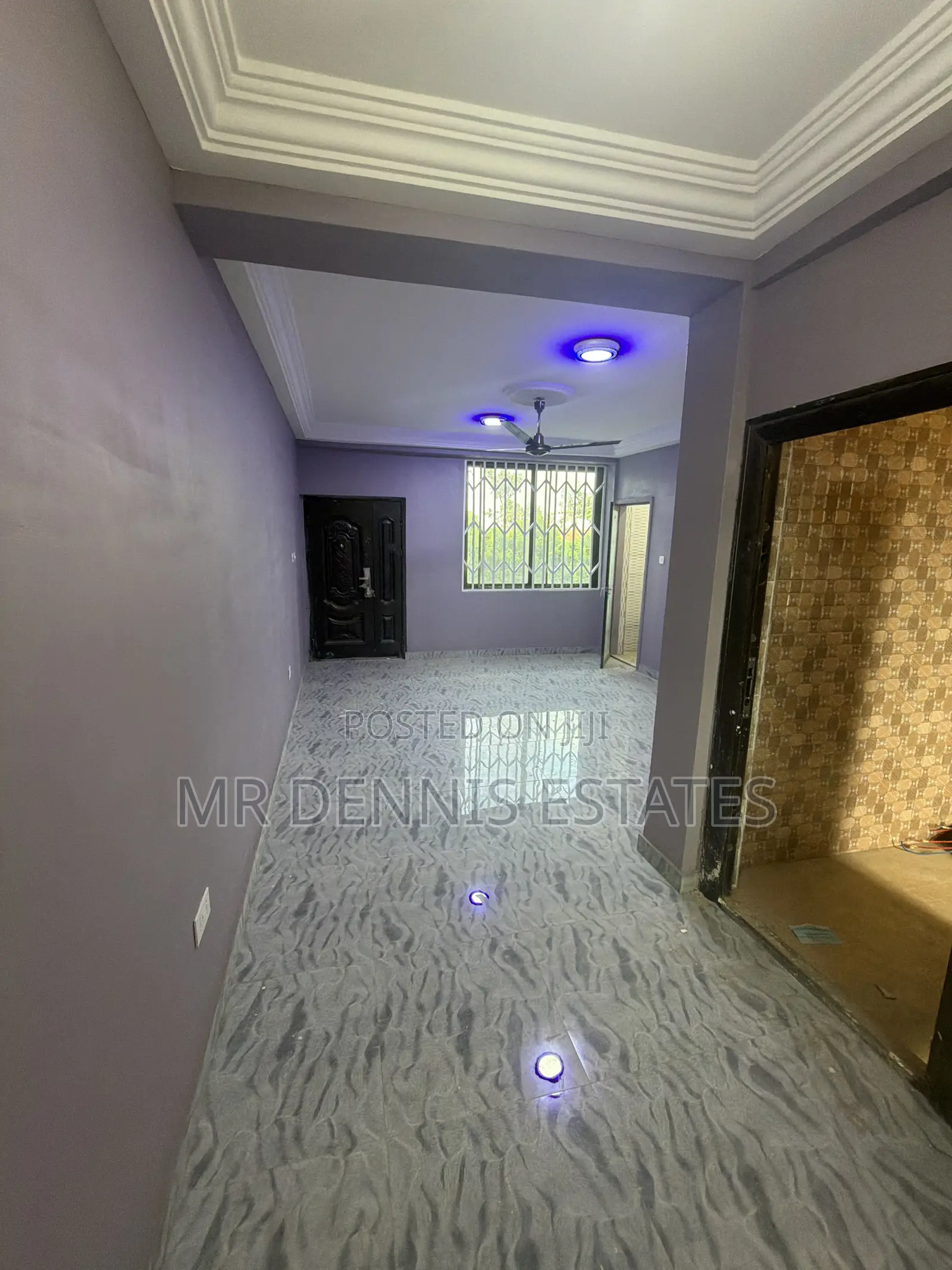 2bdrm Apartment in Westhills Mall for rent