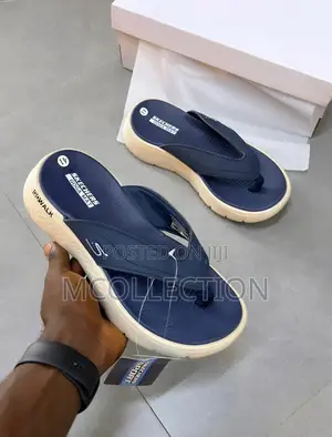 Stock Go Walk Skechers Slides