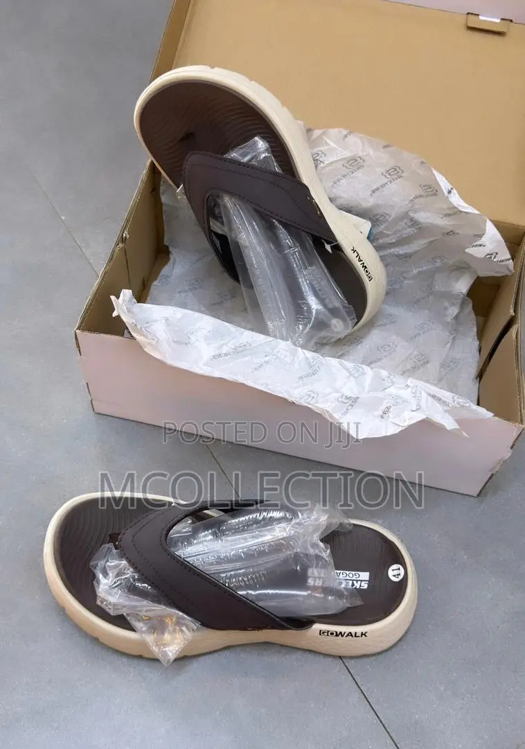 Stock Go Walk Skechers Slides