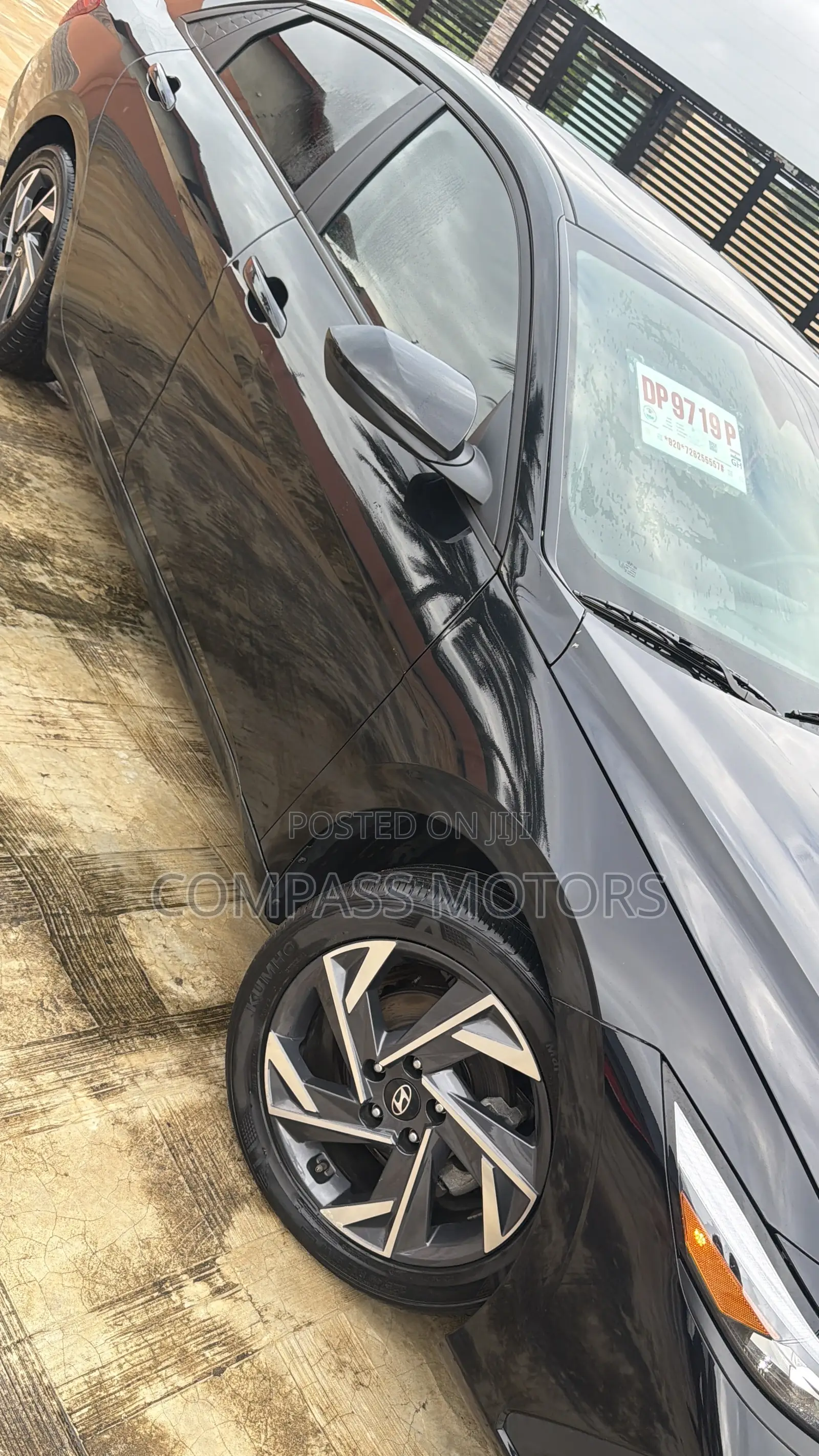Hyundai Elantra SEL 2024 Black